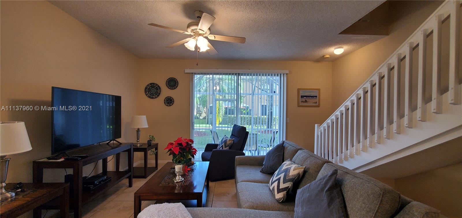 SECTORS 3 & 4 BOUNDARY PL - Residential Lease