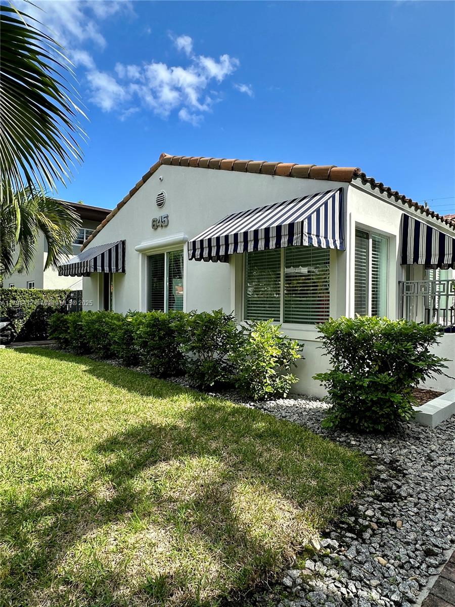 645 Lenox Ave 3, Miami Beach, Miami-Dade County, Florida - 1 Bedrooms  
1 Bathrooms - 