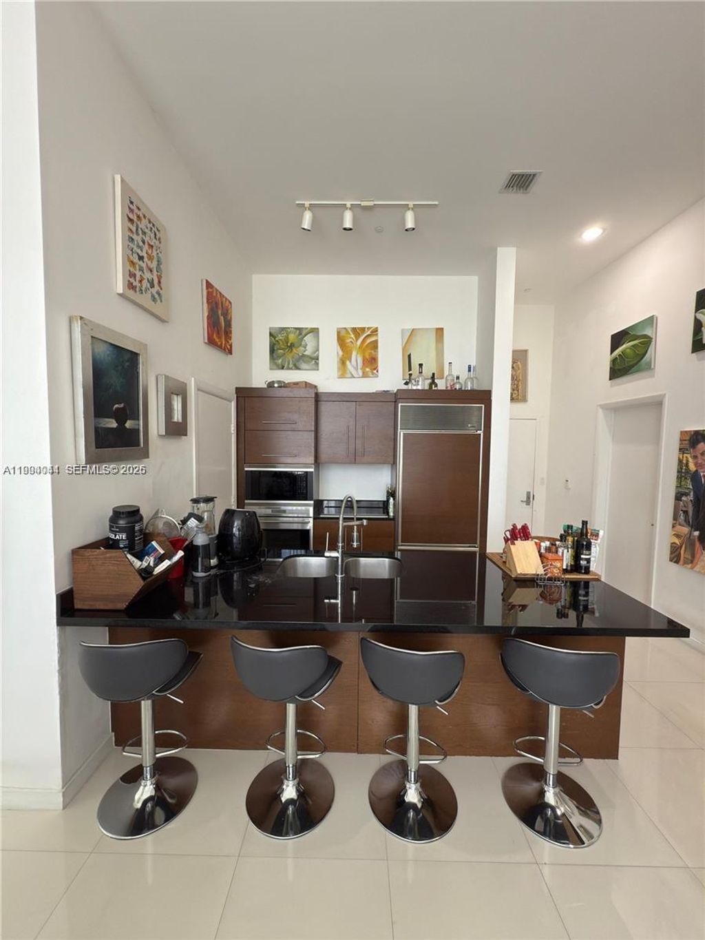 Photo of 475 Brickell Ave #2813, Miami, FL 33131 (MLS # A11994044)