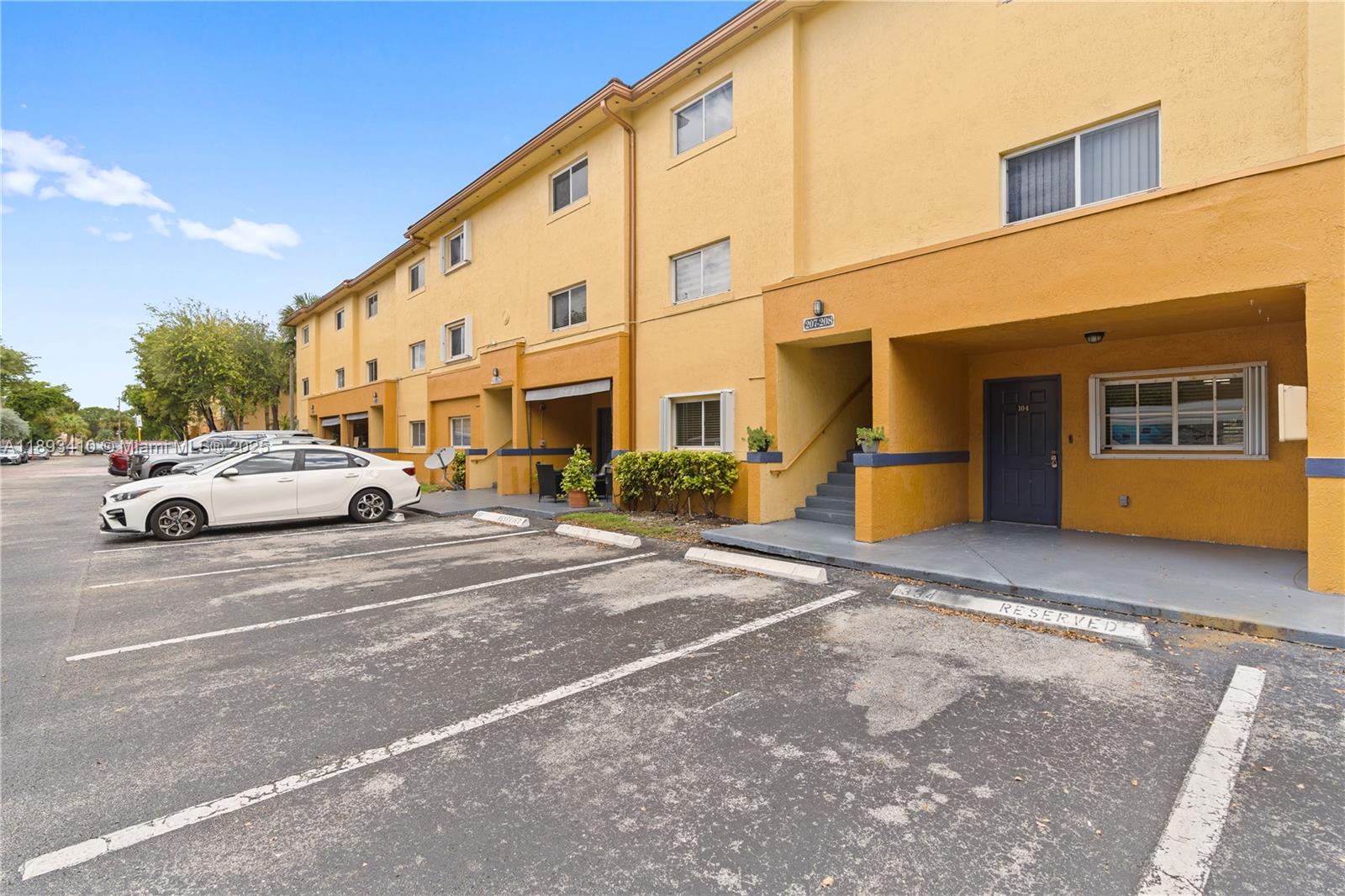 WATERVIEW CONDO - Residential