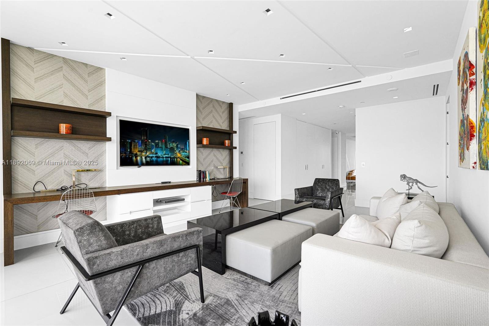 ST REGIS BAL HARBOUR - Residential