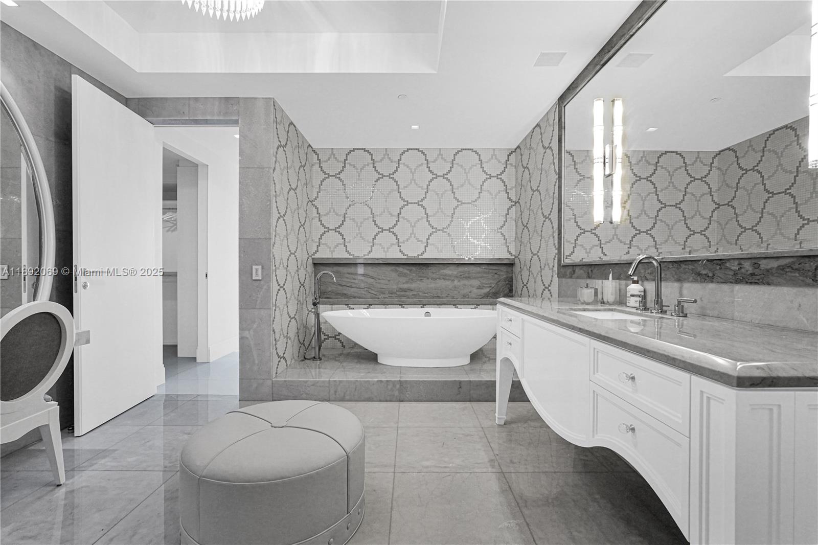 ST REGIS BAL HARBOUR - Residential