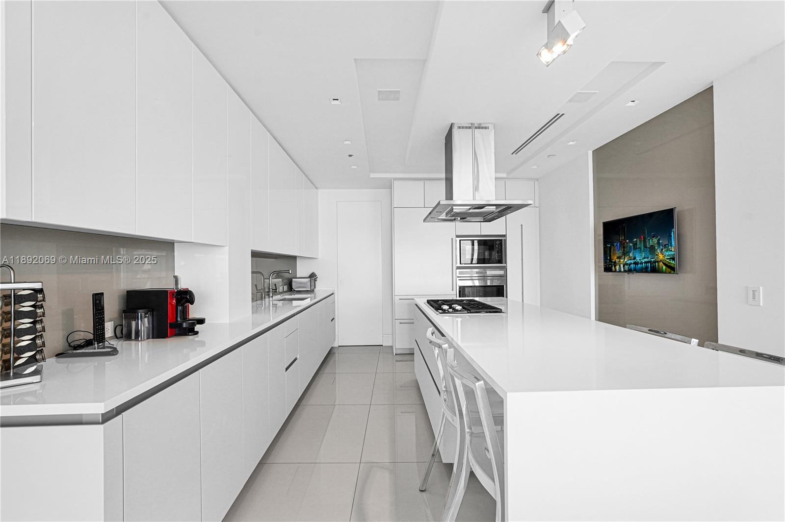 ST REGIS BAL HARBOUR - Residential