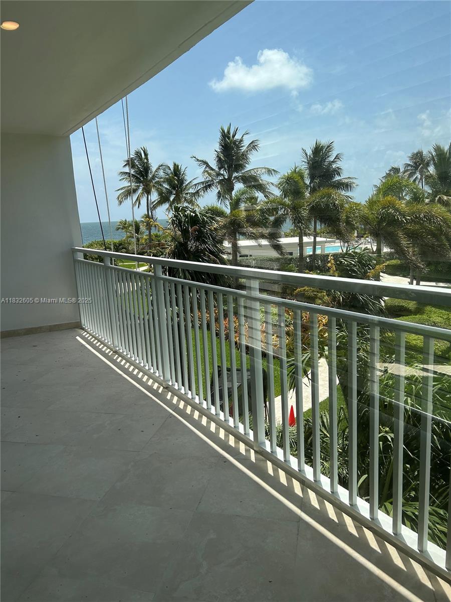 609 Ocean Dr 3G