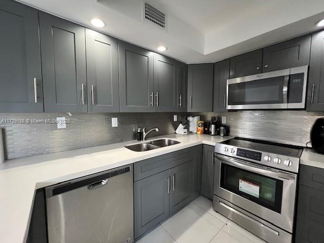COCO WOOD CONDO - Residential