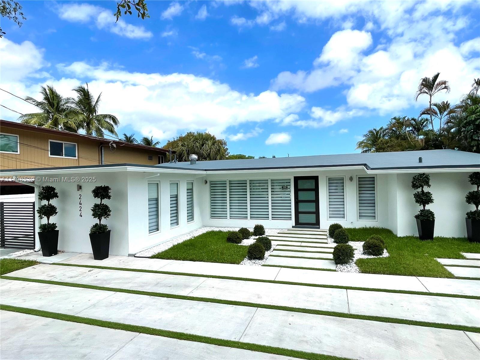 2424 Tortugas Ln, Fort Lauderdale, Broward County, Florida - 3 Bedrooms  
3 Bathrooms - 