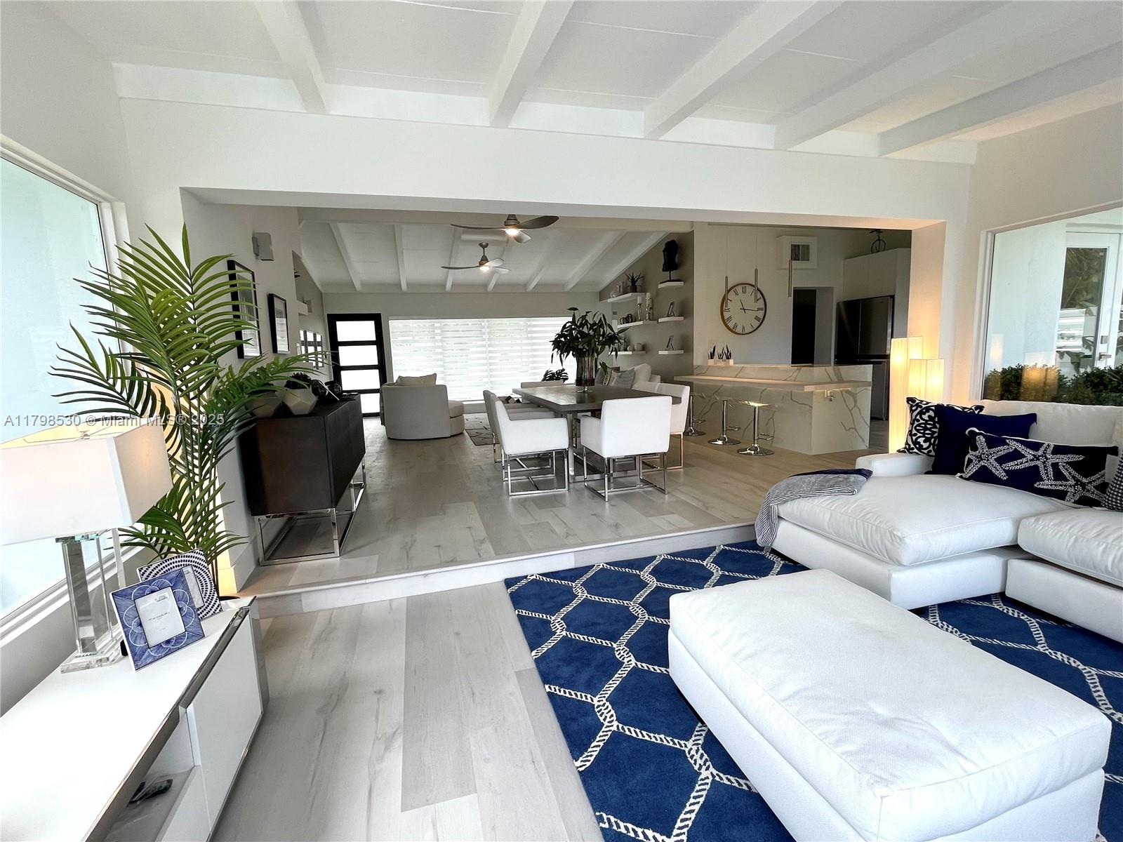 LAUDERDALE ISLES NO 2-BLK - Residential