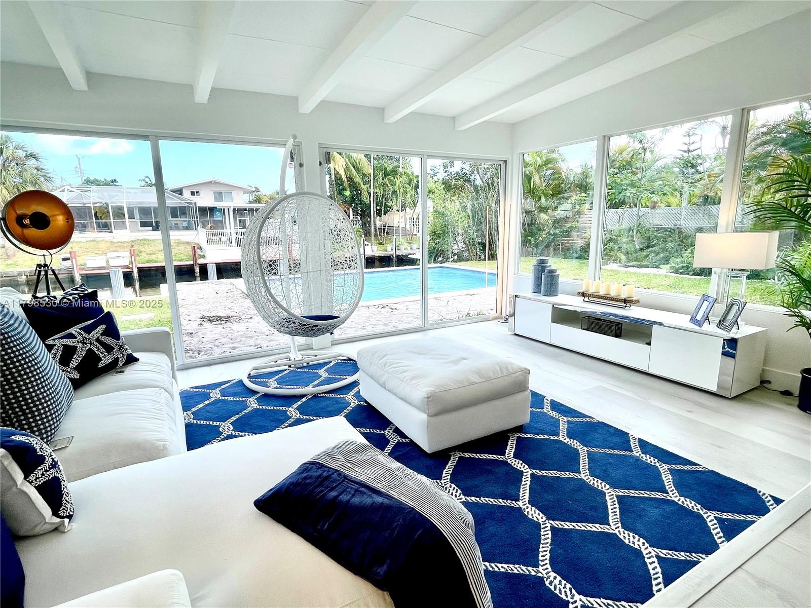 LAUDERDALE ISLES NO 2-BLK - Residential