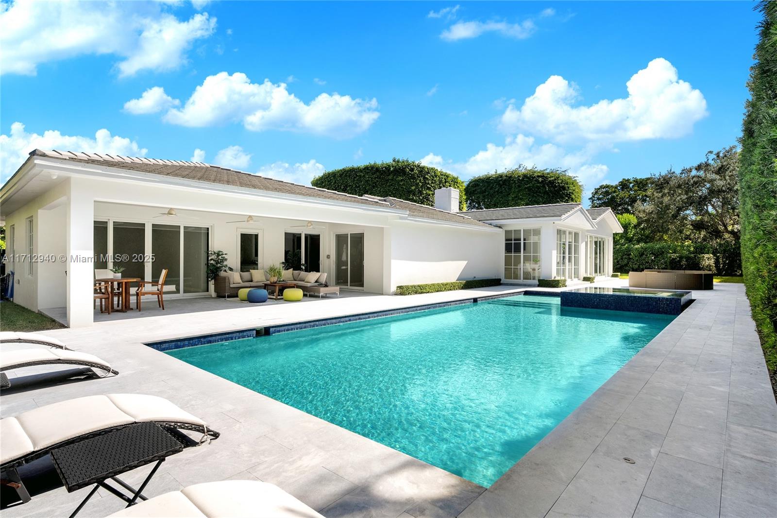 BAY POINT - Residential