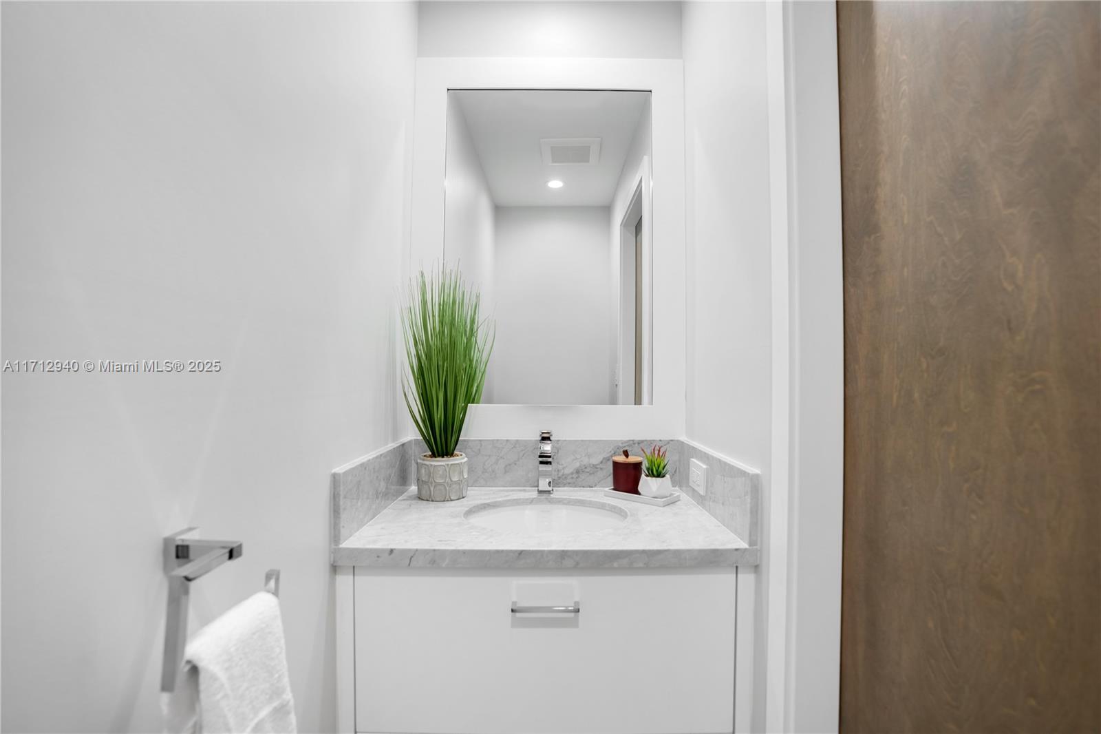 BAY POINT - Residential