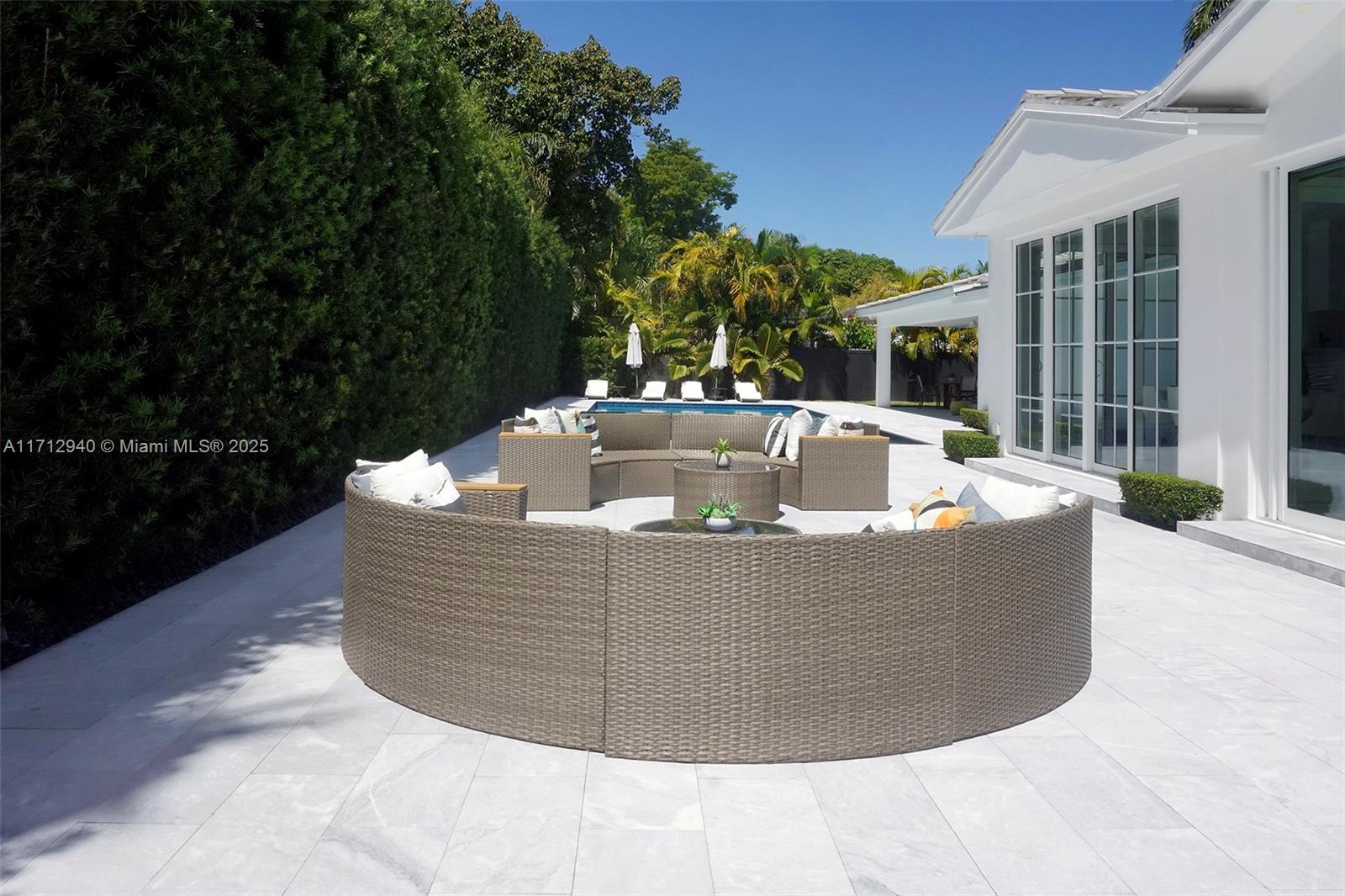 BAY POINT - Residential