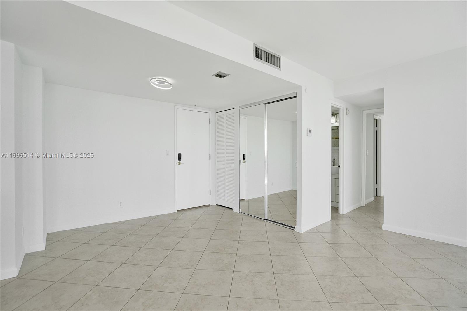 AVANT GARDE CONDO - Residential Lease