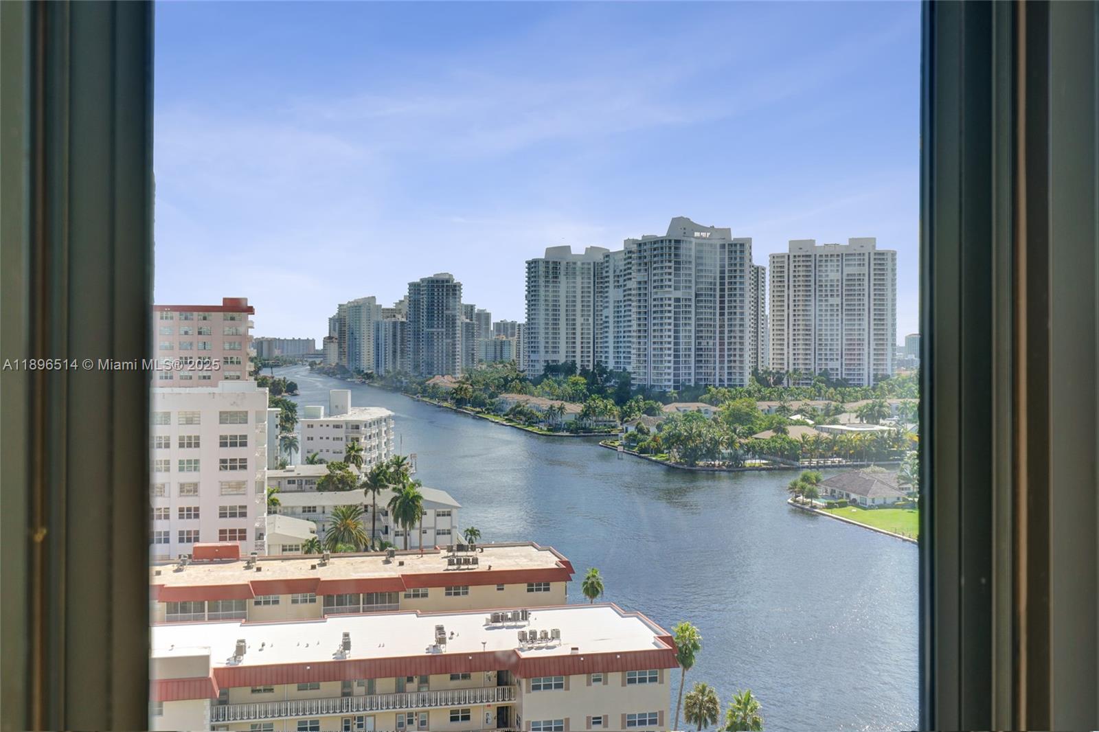 AVANT GARDE CONDO - Residential Lease