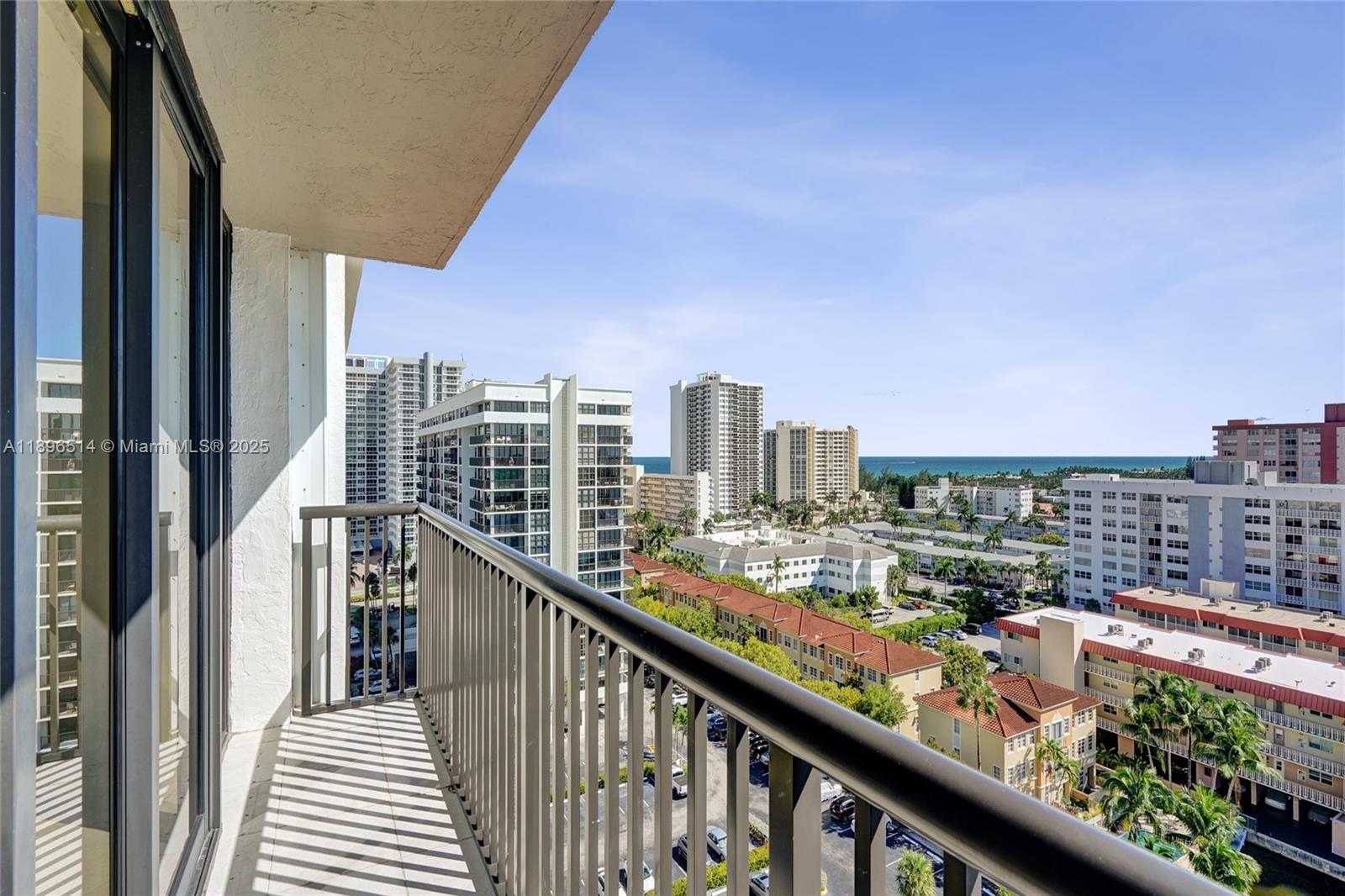 AVANT GARDE CONDO - Residential Lease