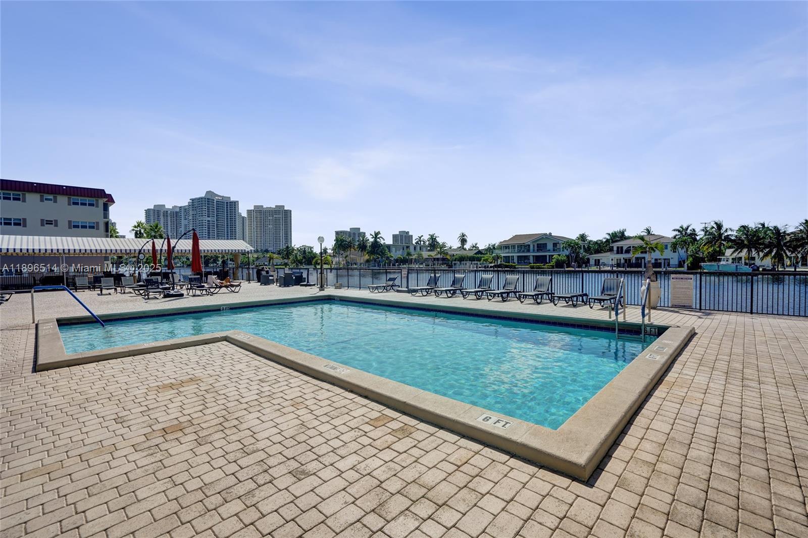 AVANT GARDE CONDO - Residential Lease