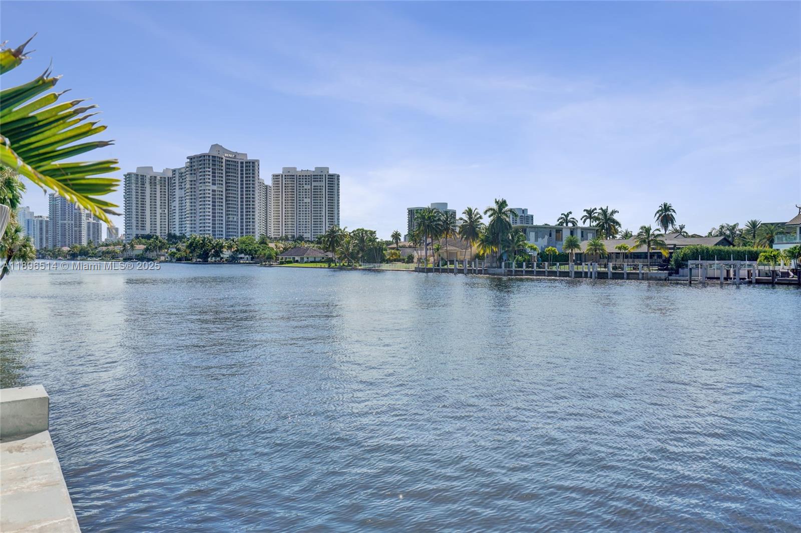 AVANT GARDE CONDO - Residential Lease