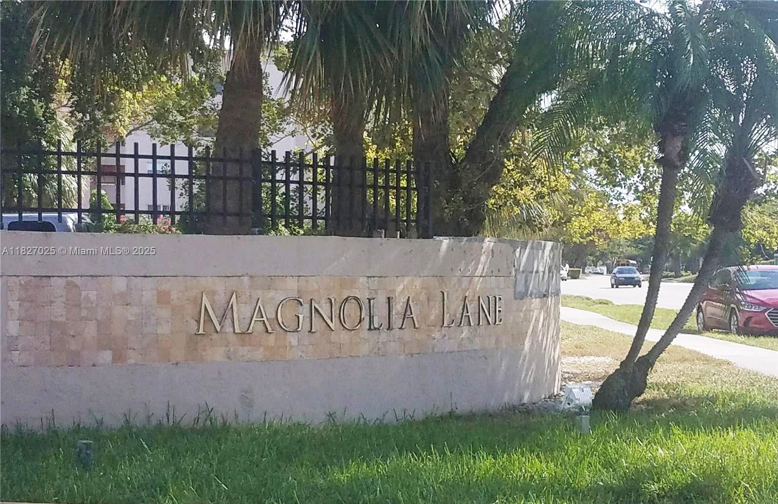 Nicely maintained 1/1 unit in West Kendall Area. Property has laminate wood floors, nice kitchen and bathroom. Spacious apartment with balcony. Laundry Facility on site in the same building block. Assigned parking space and community pool. Property is close to restaurants and shopping.