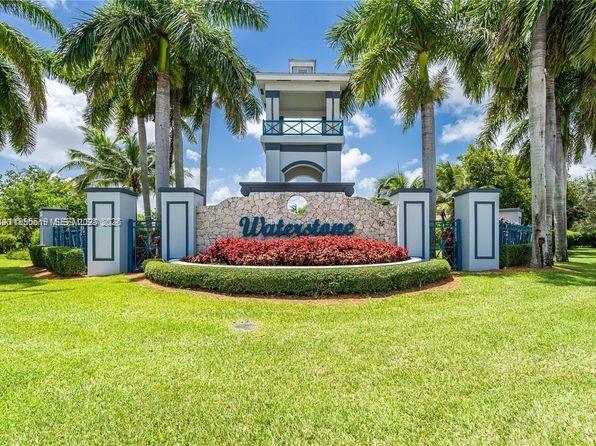 FLORIDIAN ISLES - Residential