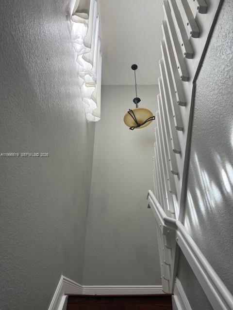 FLORIDIAN ISLES - Residential