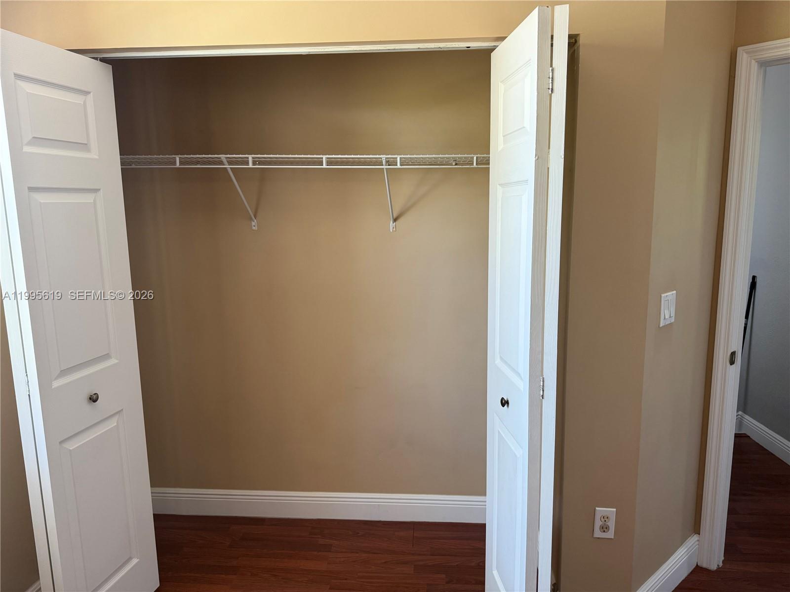 FLORIDIAN ISLES - Residential