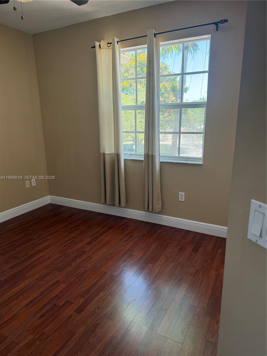 FLORIDIAN ISLES - Residential