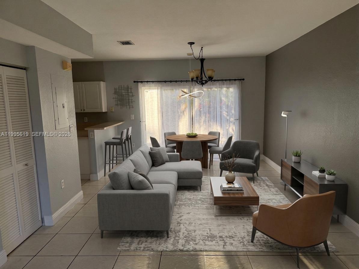 FLORIDIAN ISLES - Residential