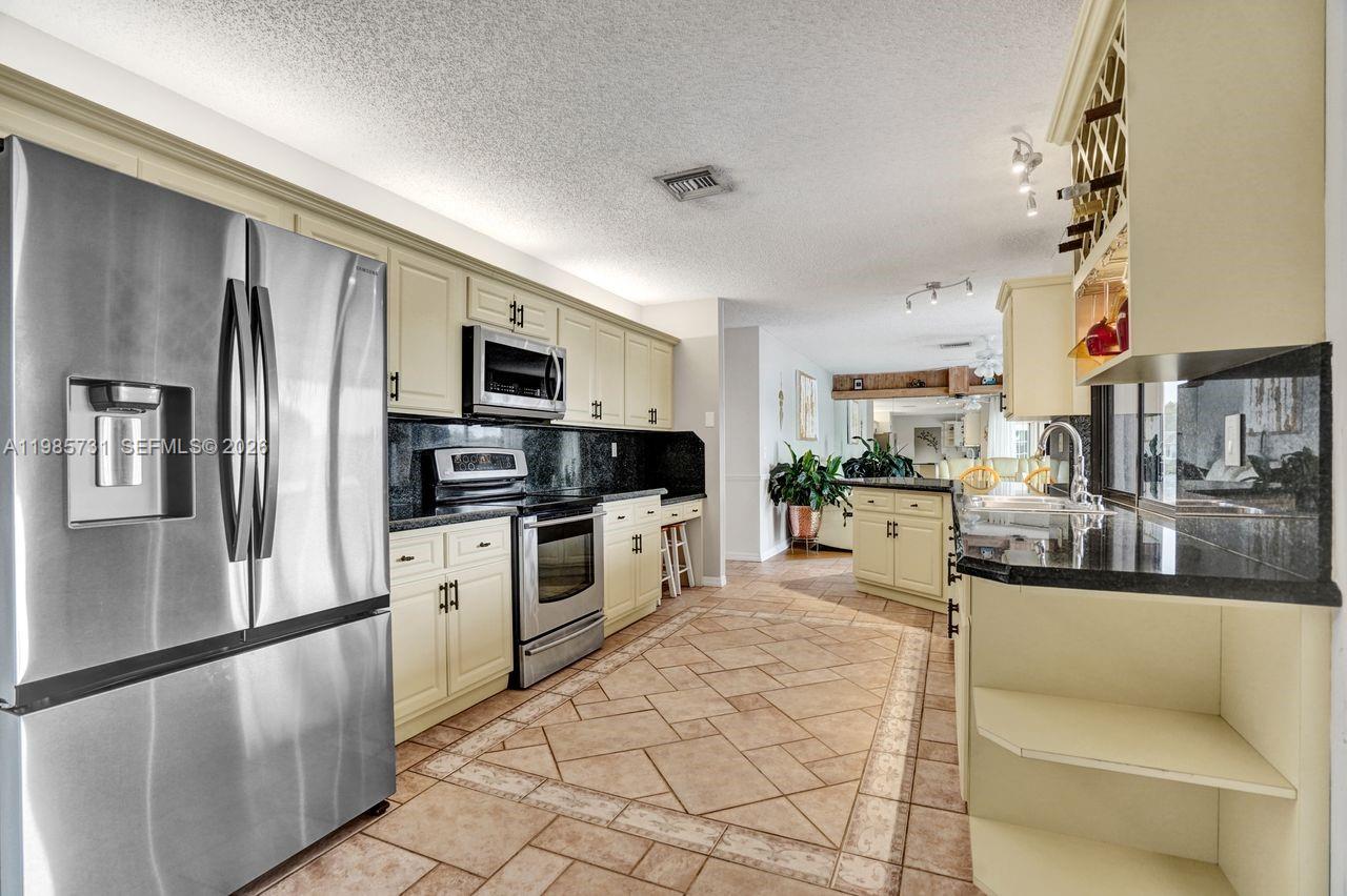 JACARANDA LAKES SECTION F - Residential