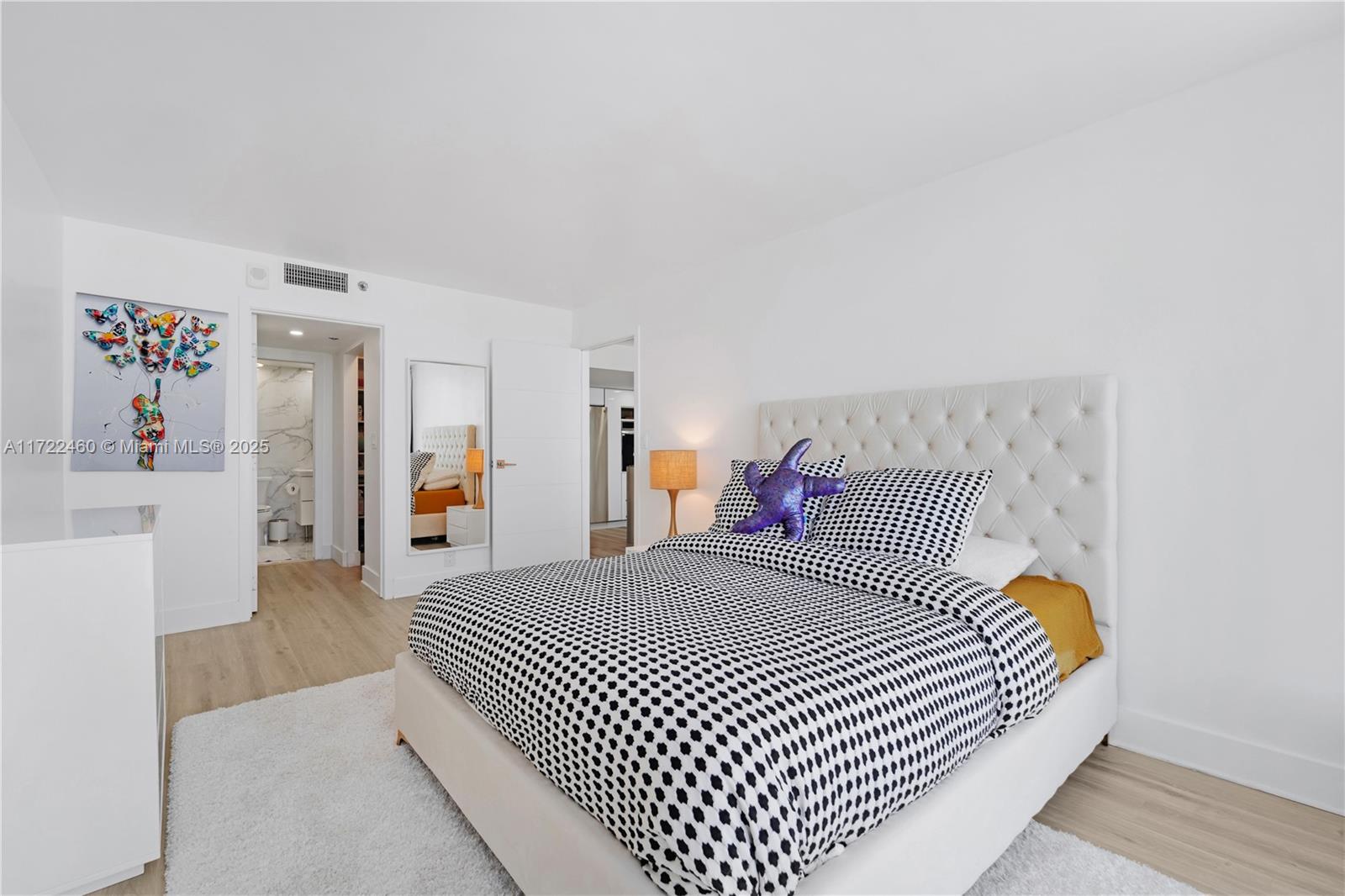 THE GRANDVIEW PALACE COND - Residential