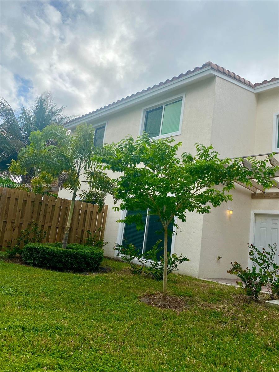 Welcome home to this spacious 3-bedroom, 2.5-bath townhome with an attached 2-car garage! Featuring an open-concept layout, modern kitchen with stainless steel appliances, granite countertops, and in-unit washer/dryer. The large primary suite offers a walk-in closet and double vanity. Private outdoor space and plenty of storage throughout. Ideally located near major highways, shopping, dining, and top-rated schools. Freshly cleaned and move-in ready. A must-see!