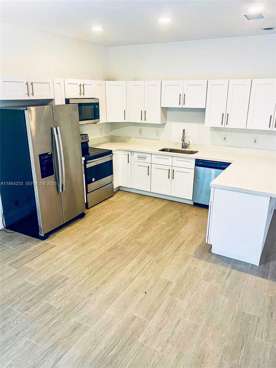 Fort Lauderdale - Residential Lease