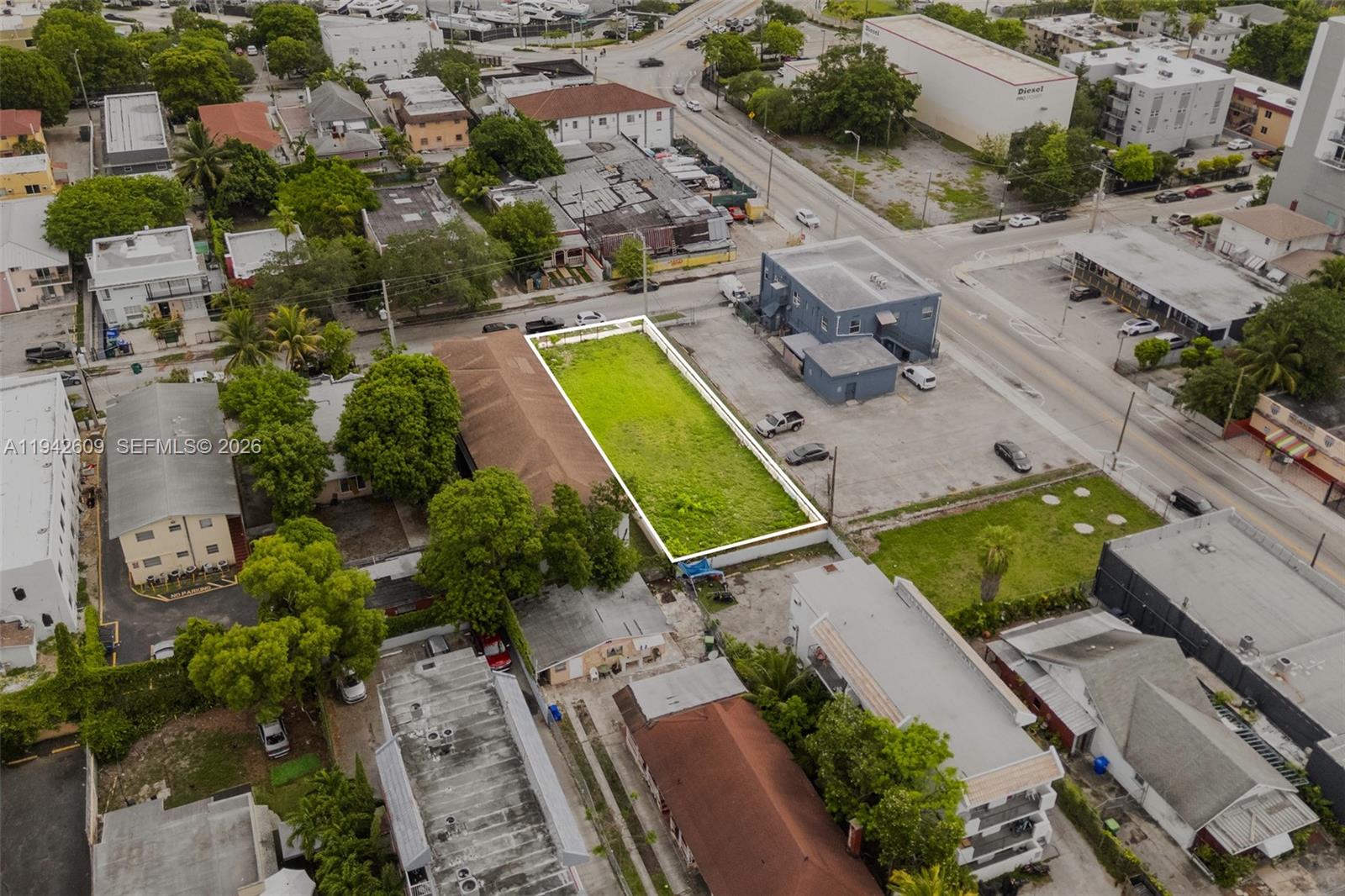 BRICKELL RIVERVIEW - Land