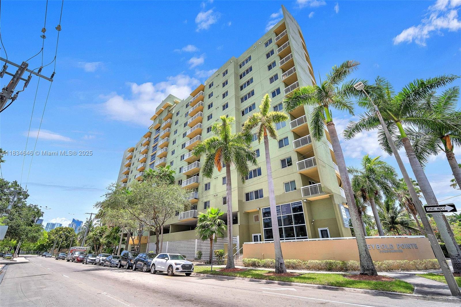 816 NW 11th St 801