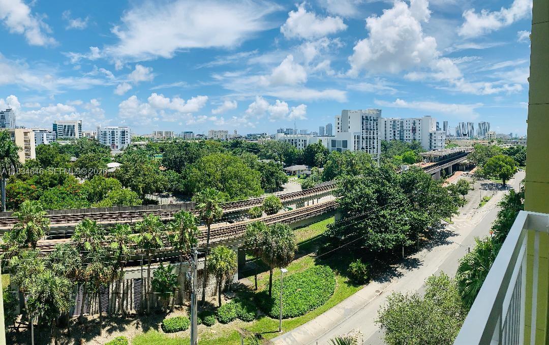 SEYBOLD POINTE CONDO - Residential