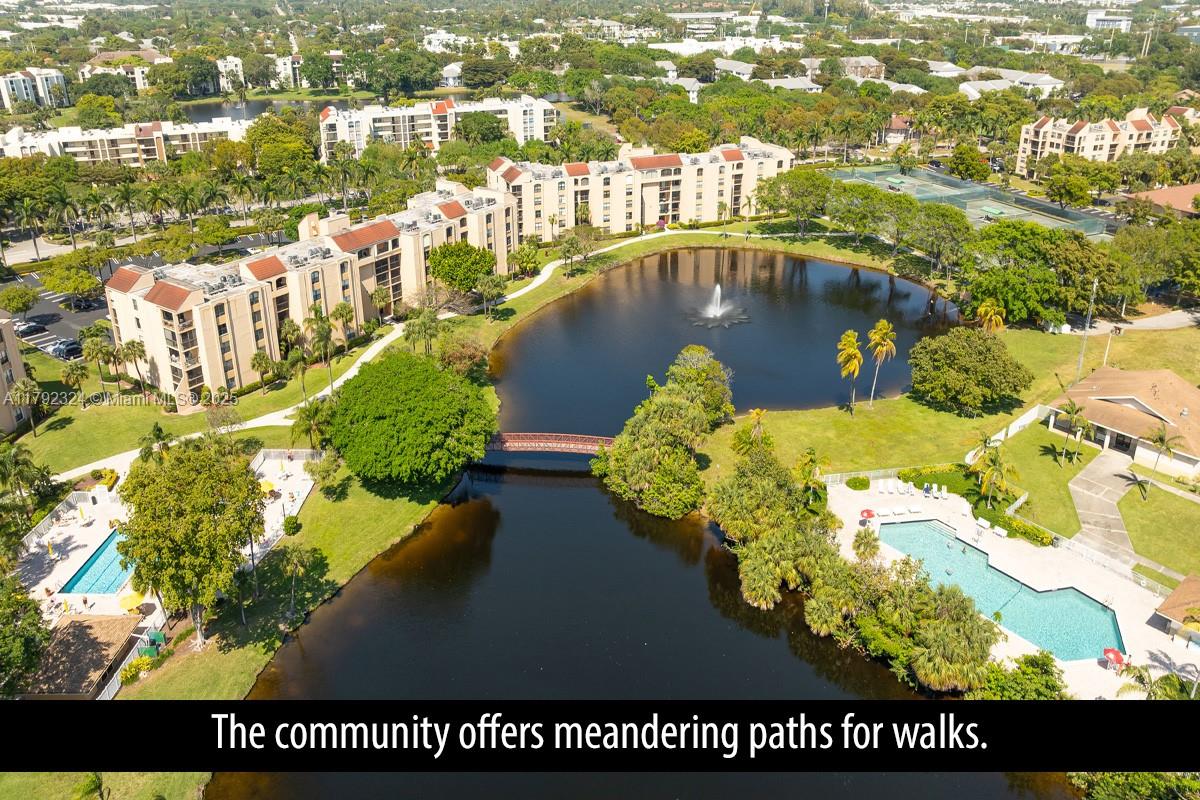 LAVERS RESORT & RACQUET - Residential Lease