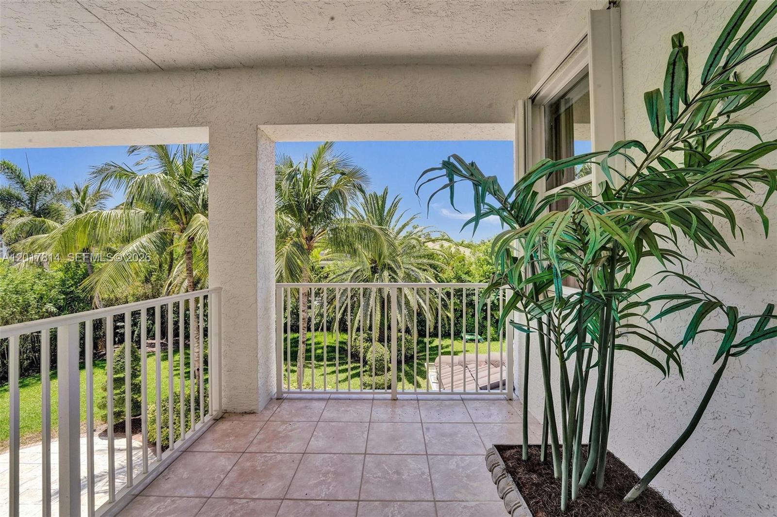 SUNSET LAKES PLAT TWO - Residential