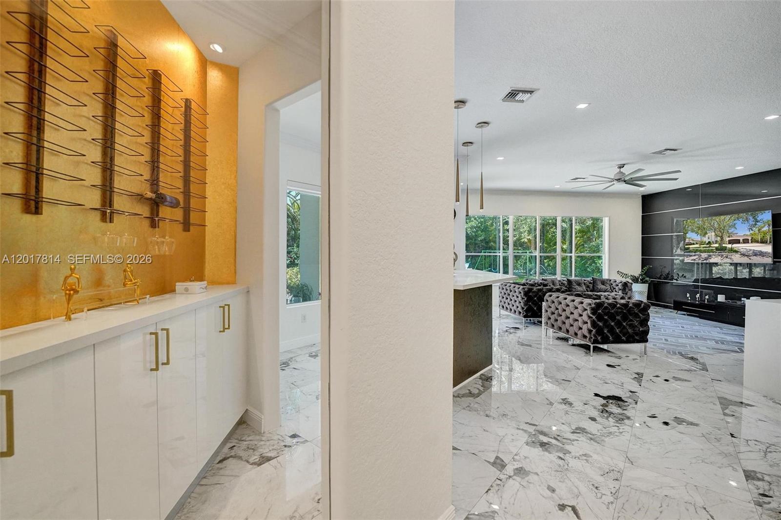 SUNSET LAKES PLAT TWO - Residential