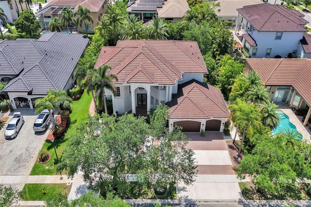 Photo of 4142 SW 188th Ave, Miramar, FL 33029 (MLS # A12017814)