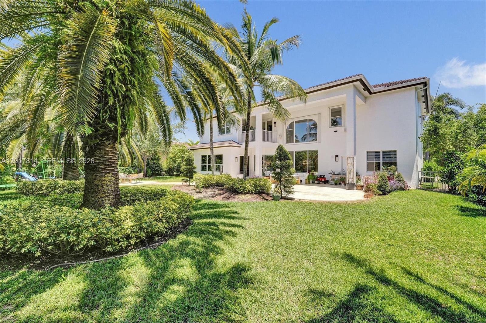 SUNSET LAKES PLAT TWO - Residential