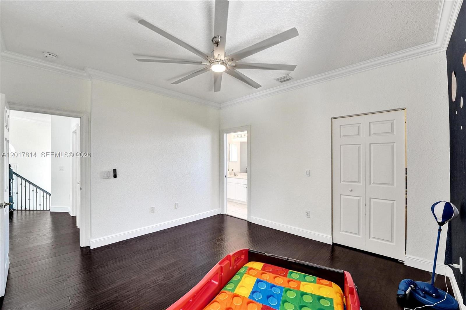 SUNSET LAKES PLAT TWO - Residential