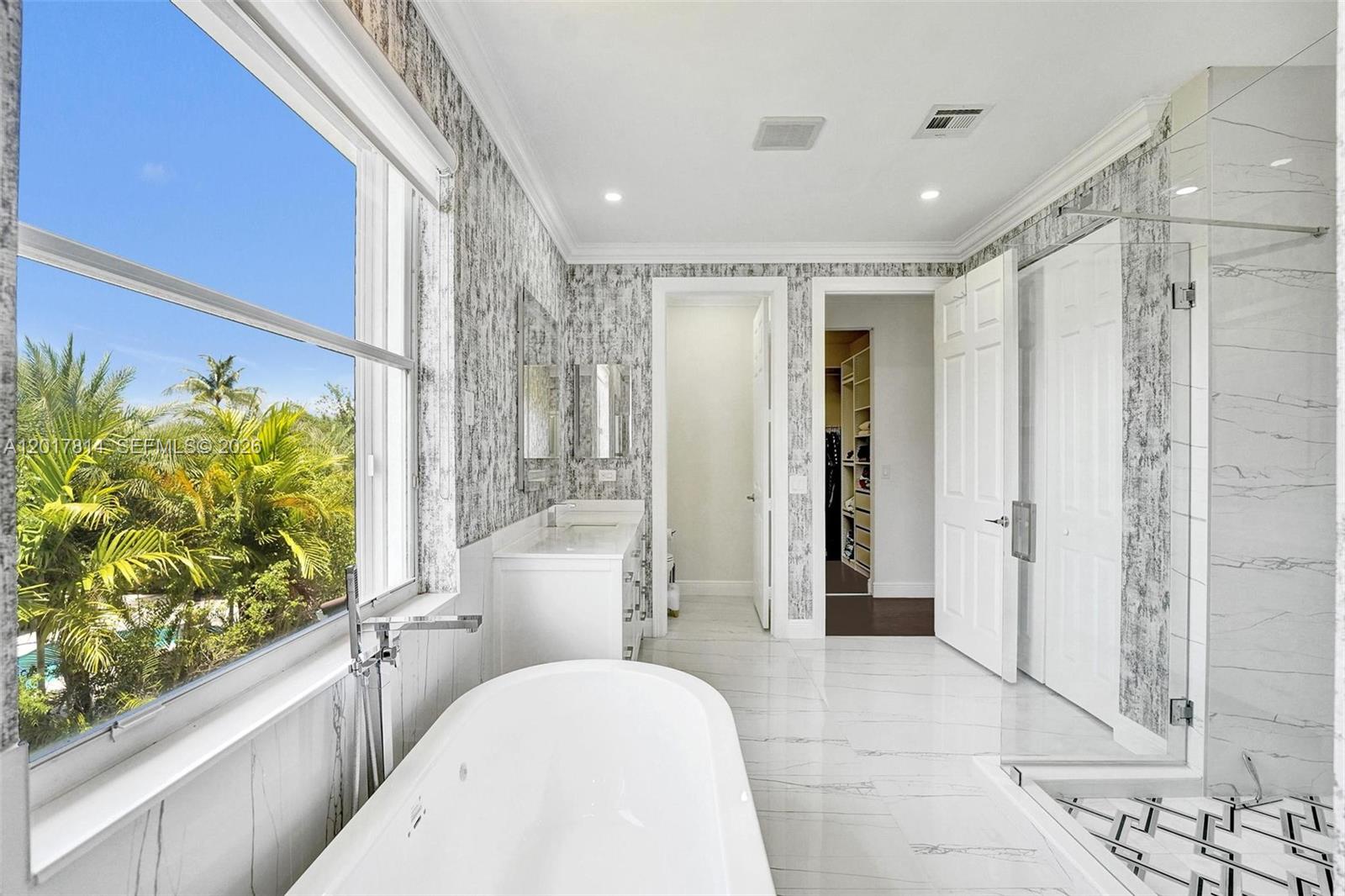 SUNSET LAKES PLAT TWO - Residential