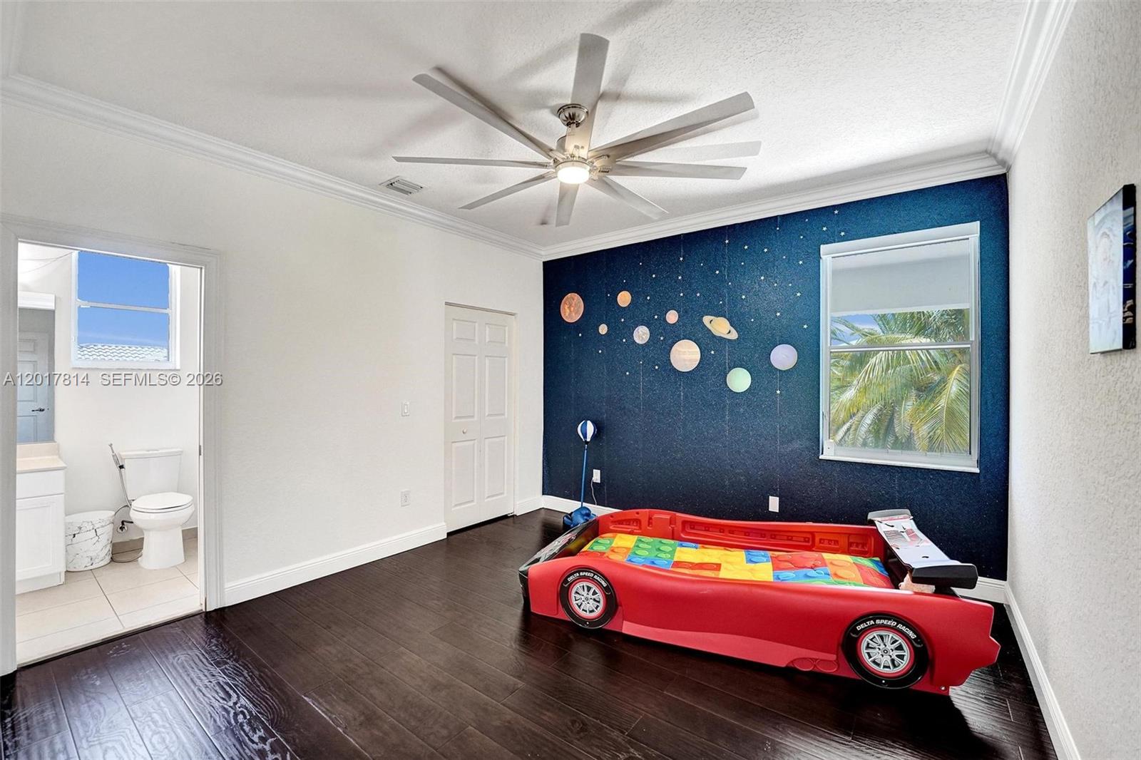 SUNSET LAKES PLAT TWO - Residential