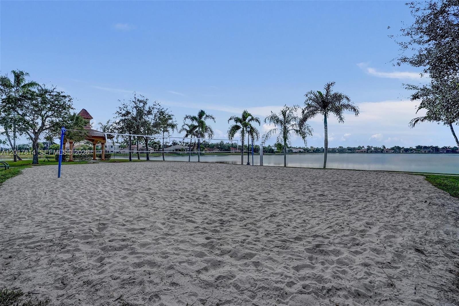 SUNSET LAKES PLAT TWO - Residential