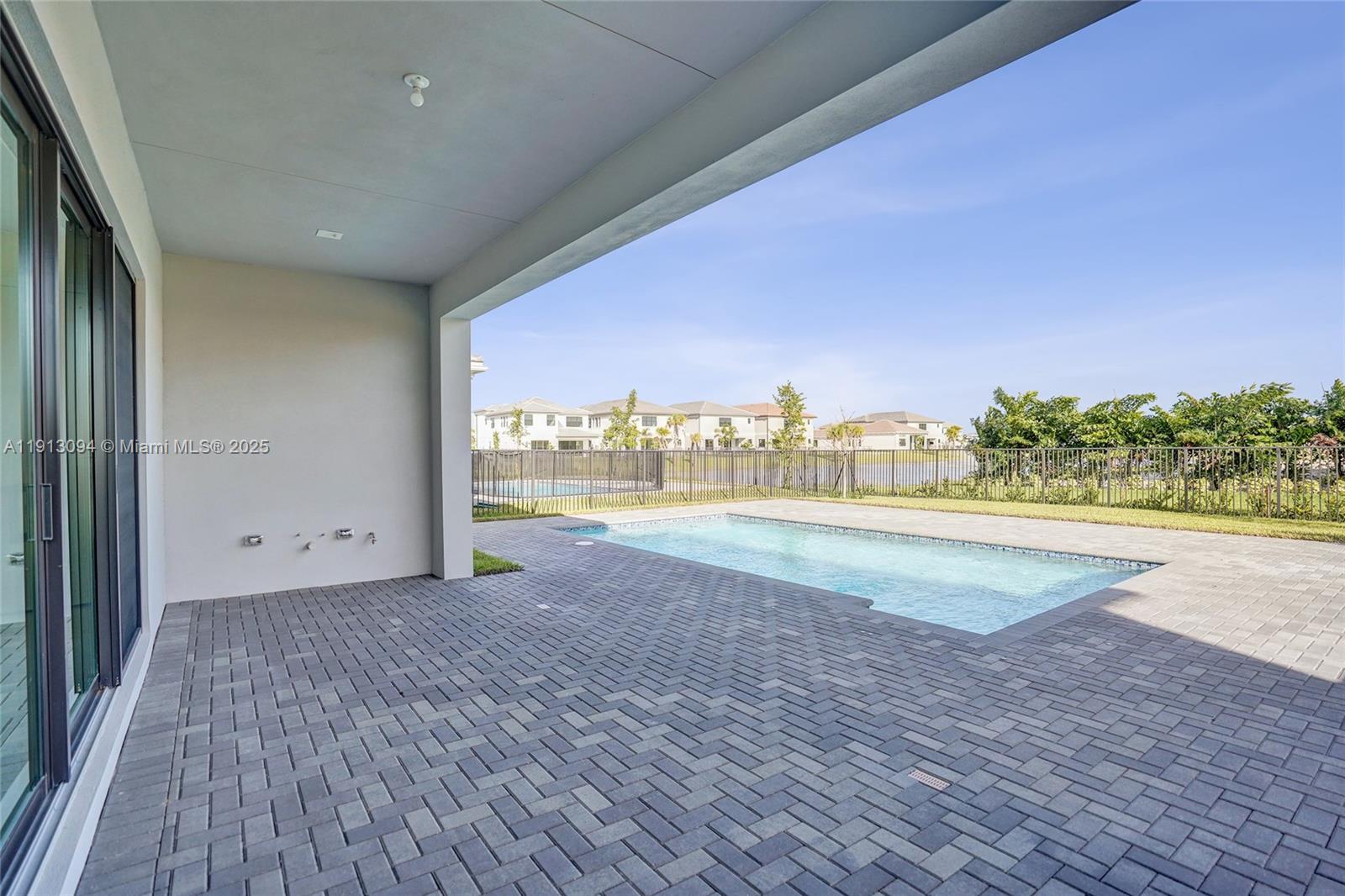 APEX at AVENIR POD - Residential