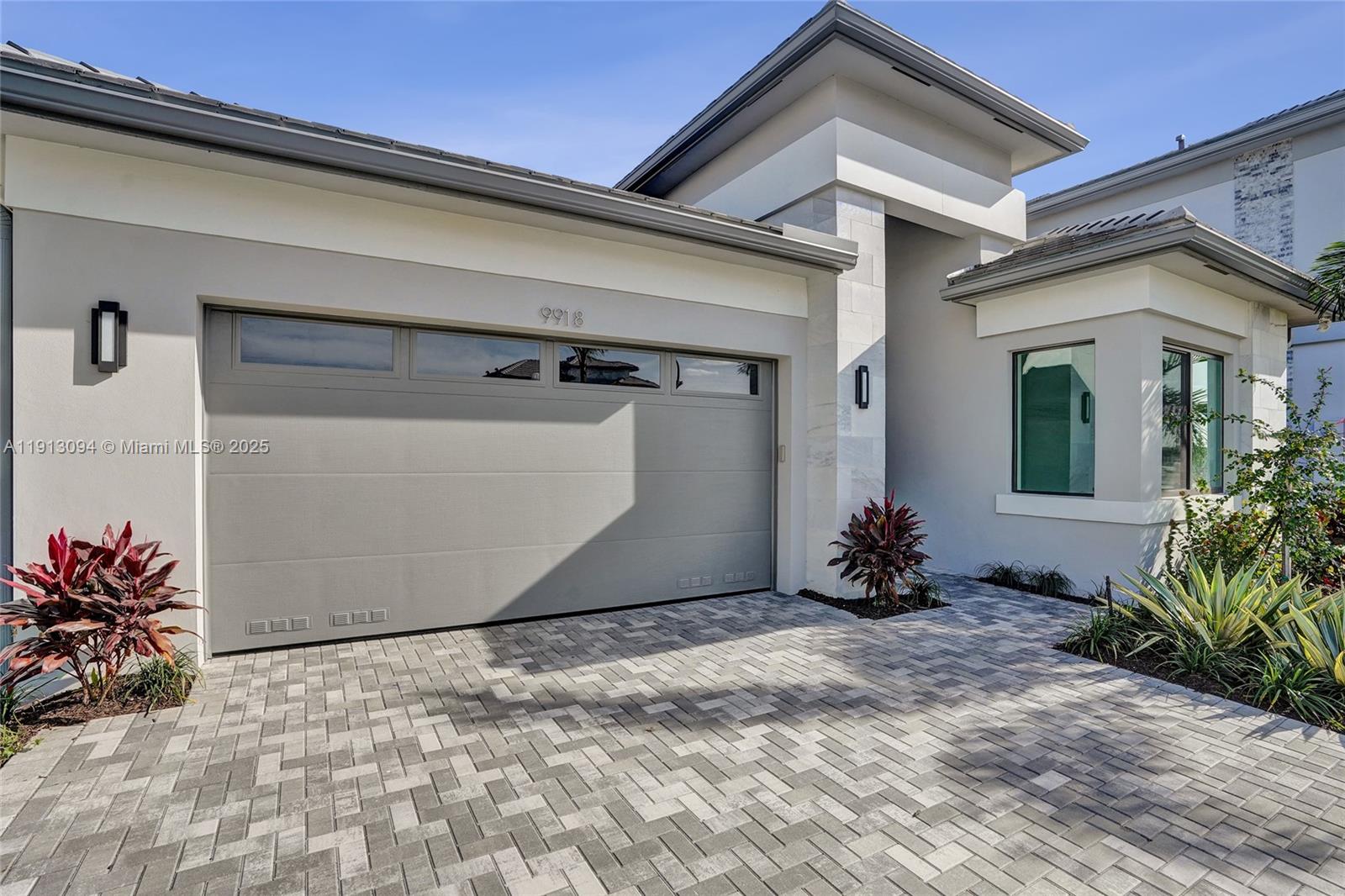 APEX at AVENIR POD - Residential