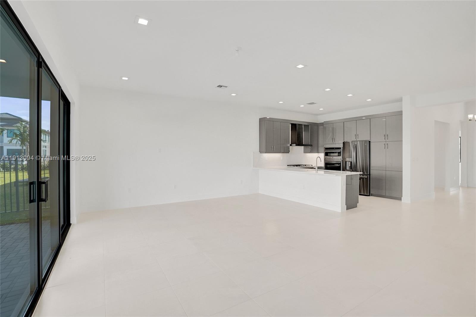 APEX at AVENIR POD - Residential