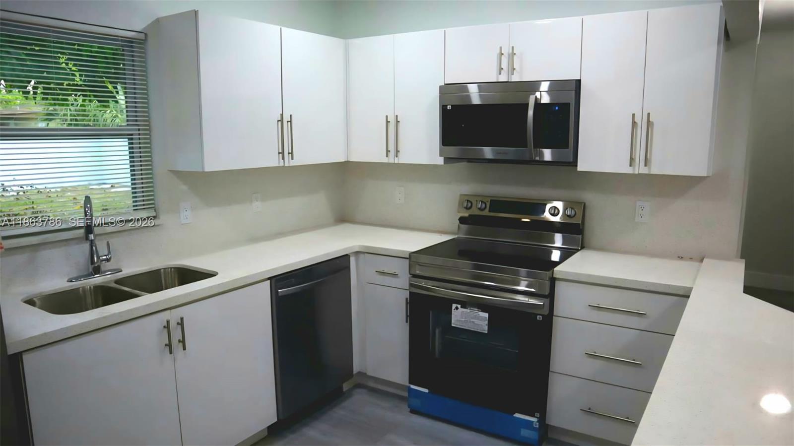 FRANKLIN PARK - Residential