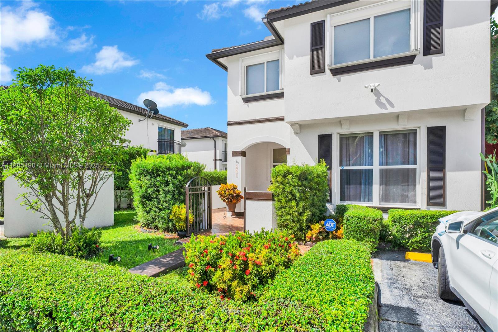 TIFFANY LAKES CONDO - Residential