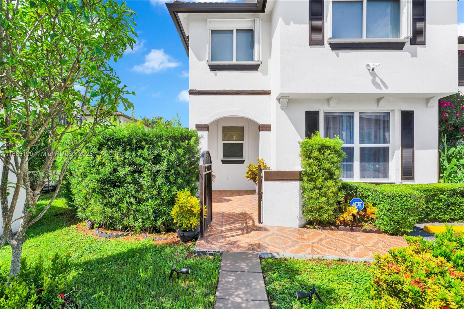 TIFFANY LAKES CONDO - Residential