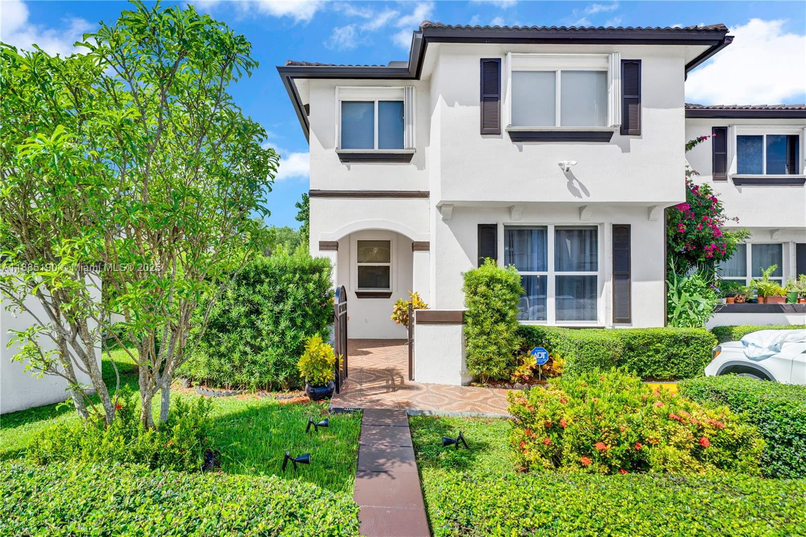 TIFFANY LAKES CONDO - Residential