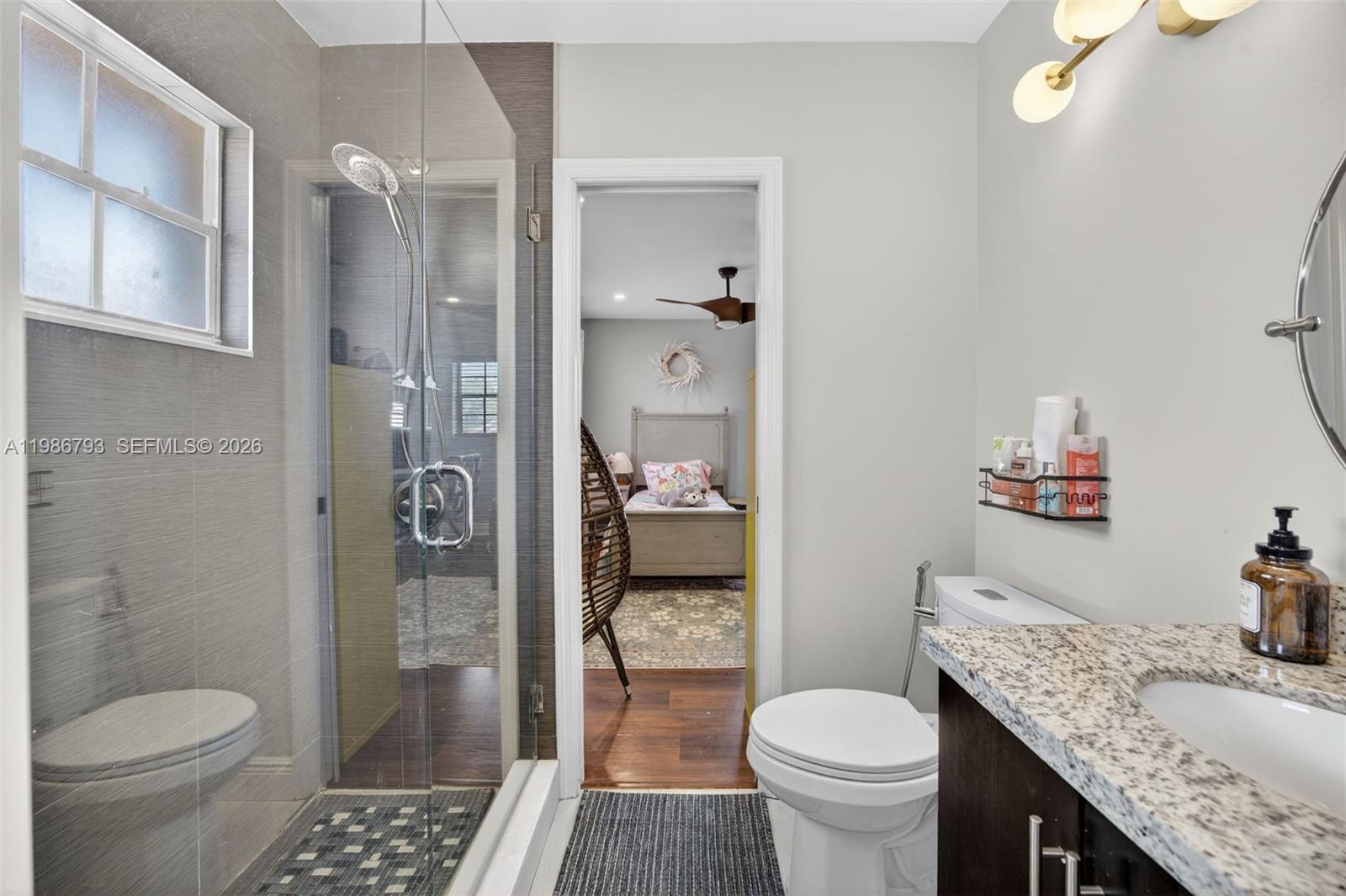 THE MANSIONS - Residential